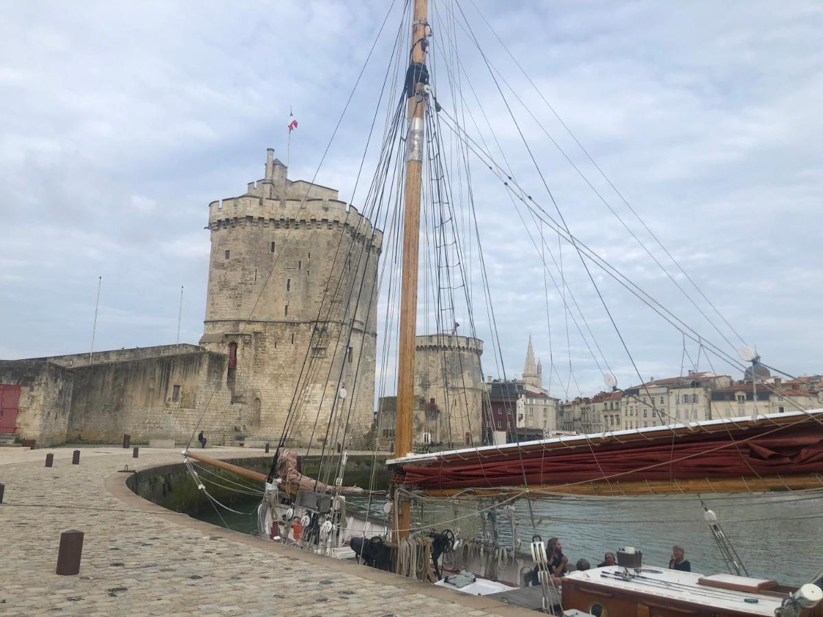 Nuit Insolite Sur Un Voilier Au Coeur De La Rochelle Λα Ροσέλ Εξωτερικό φωτογραφία